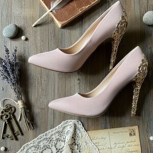 Justfab Sarina Embellished Heel Pump Size 9